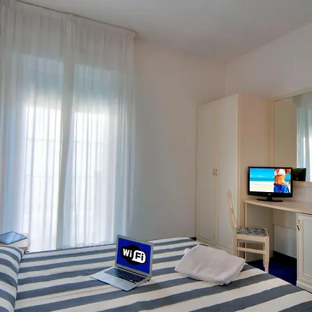 Aparthotel Divina
