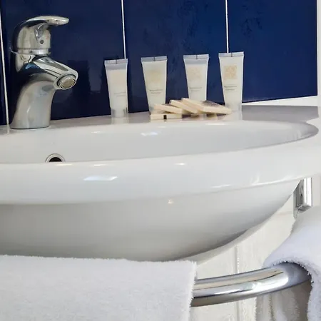 Divina Aparthotel
