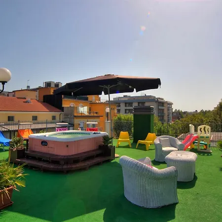 Aparthotel Divina