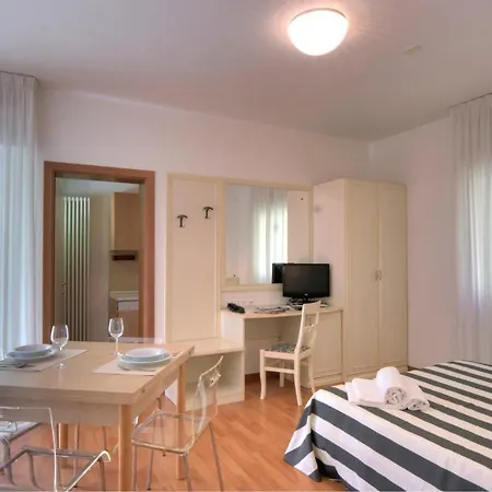 Divina Apartahotel Rímini